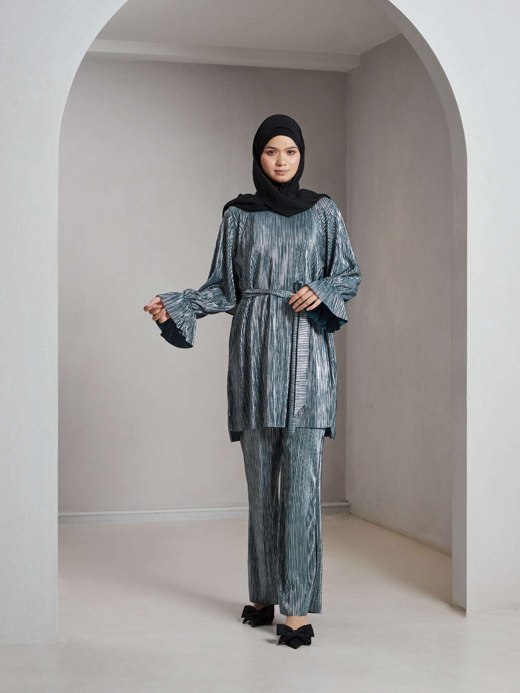 Sofia Pleated Co-ord Set - Blue – MODEST ESSENTIALS US